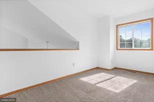 1870 Donegal Dr, Woodbury, MN 55125 - Photo 16