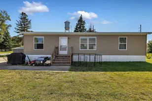 204 3rd Ave SE, Freeport, MN 56331 - Photo 1