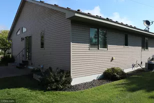 412 Riverview Avenue Southeast, Pine City, MN 55063 - Photo 26