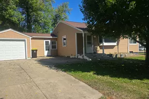 151 Chestnut St E, Trimont, MN 56176 - Photo 1