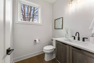 5012 Hankerson Ave, Edina, MN 55436 - Photo 4