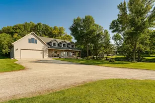 13262 Sakatah Lake Rd, Waterville, MN 56096 - Photo 44