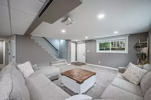 223 Oak Knoll Ct, Blue Earth, MN 56013 - Photo 24