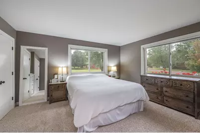 223 Oak Knoll Court, Blue Earth, MN 56013 - Photo 16