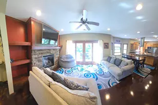 200 Oak Rd, Warroad, MN 56763 - Photo 8