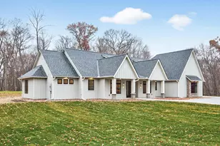 18071 Urbank St NE, Ham Lake, MN 55304 - Photo 4