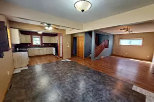 630 Hatton St, Brooten, MN 56316 - Photo 8