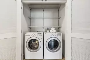 619 8th Street SE, Minneapolis, MN 55414 - Photo 18