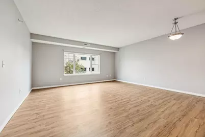 619 8th Street SE #208, Minneapolis, MN 55414 - Photo 8