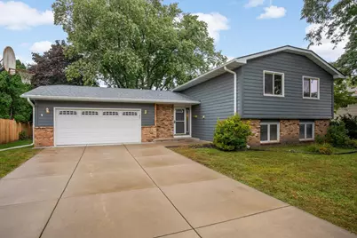 125 9th Avenue NE, Osseo, MN 55369 - Photo 1