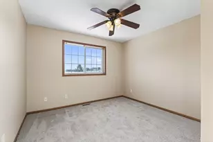 401 19th Pl SE, Cambridge, MN 55008 - Photo 24