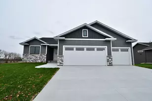 903 7th Ave, Wanamingo, MN 55983 - Photo 2