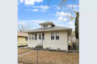 1078 Thomas Avenue, Saint Paul, MN 55104 - Photo 1