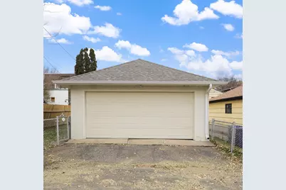 1078 Thomas Avenue, Saint Paul, MN 55104 - Photo 2