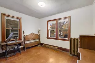 1078 Thomas Ave, Saint Paul, MN 55104 - Photo 10