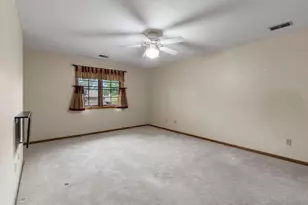 2360 Apache Ct, Mendota Heights, MN 55120 - Photo 32