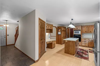 2360 Apache Court, Mendota Heights, MN 55120 - Photo 20