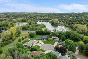 2360 Apache Ct, Mendota Heights, MN 55120 - Photo 70