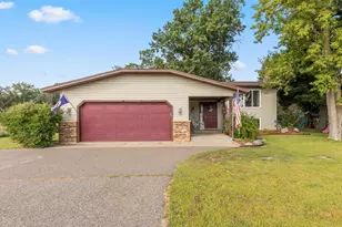 1912 S 6th St, Brainerd, MN 56401 - Photo 1