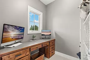 18674 Ponderosa Ct, Eden Prairie, MN 55347 - Photo 38