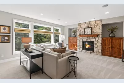 18674 Ponderosa Court, Eden Prairie, MN 55347 - Photo 16