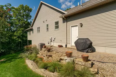 1568 Salem Court SW, Rochester, MN 55902 - Photo 48