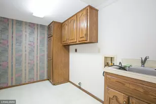 3020 St Albans Mill Rd, Hopkins, MN 55305 - Photo 16