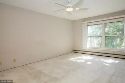 3020 Saint Albans Mill Road #312, Hopkins, MN 55305 - Photo 12