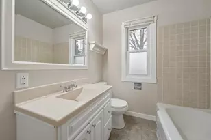 4518 Yates Ave N, Crystal, MN 55422 - Photo 12