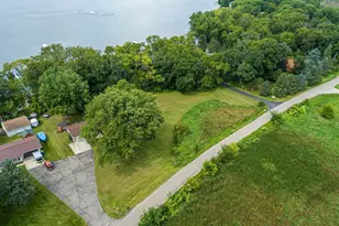 16930 Elmore Trail, Faribault, MN 55021 - Photo 4