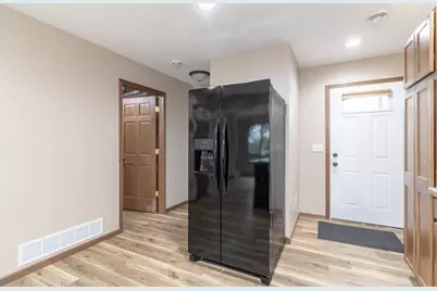 101 N Duck Lake Avenue, Madison Lake, MN 56063 - Photo 6