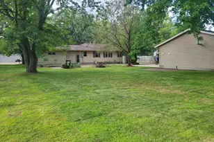 1007 12th St SW, Little Falls, MN 56345 - Photo 6