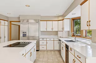 3 Hill Farm Cir, North Oaks, MN 55127 - Photo 18