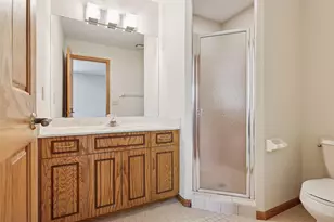 3 Hill Farm Cir, North Oaks, MN 55127 - Photo 38