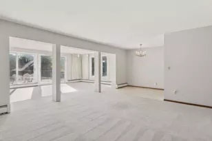 456 Summit Ave, Saint Paul, MN 55102 - Photo 12