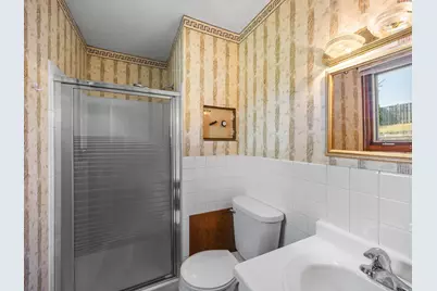 10433 Utah Road, Bloomington, MN 55438 - Photo 18