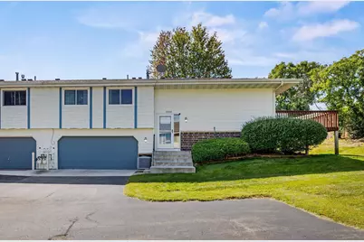 10434 S Decatur Avenue S, Bloomington, MN 55438 - Photo 1