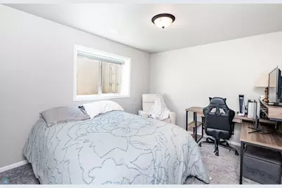 5828 58th Avenue S, Fargo, ND 58104 - Photo 30