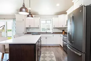 5828 58th Ave S, Fargo, ND 58104 - Photo 10