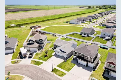 5828 58th Avenue S, Fargo, ND 58104 - Photo 40