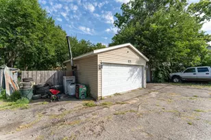 720 Bluff Ave E, Shakopee, MN 55379 - Photo 70