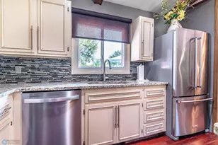 2925 Edgewood Dr N, Fargo, ND 58102 - Photo 28