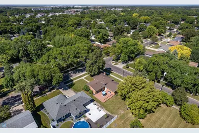 2925 Edgewood Drive N, Fargo, ND 58102 - Photo 16