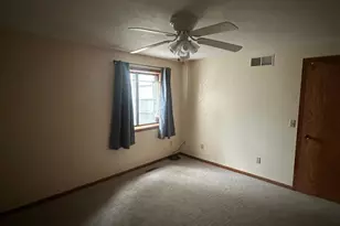 1103 Horizon Dr, Marshall, MN 56258 - Photo 38