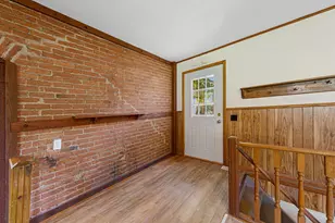 219 Davis St, Le Sueur, MN 56058 - Photo 6