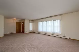 39321 141st Ave, Montgomery, MN 56069 - Photo 4