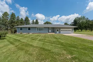 39321 141st Ave, Montgomery, MN 56069 - Photo 2