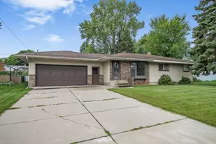 3899 Lakewood Ave, White Bear Township, MN 55110 - Photo 1