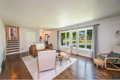 915 S Hampton Street, Fairmont, MN 56031 - Photo 8