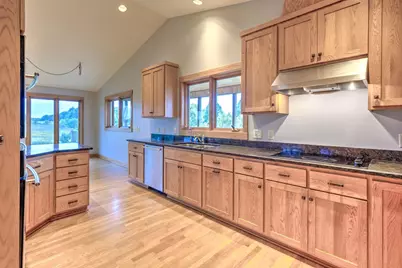 2131 21st Avenue, Baldwin, WI 54002 - Photo 8